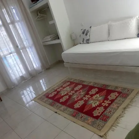 Marianna Studios Guest house